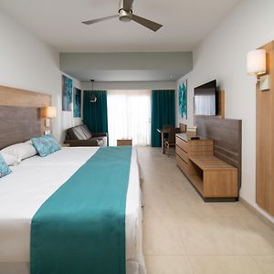 Junior Suite Ocean Front